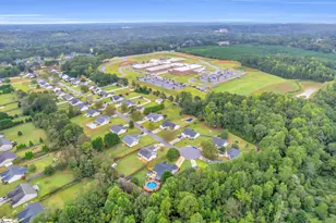 129 St James Ct, Anderson, SC 29621 - Photo 35