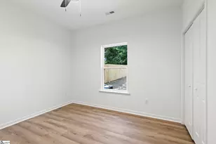 15 Jamison St, Greenville, SC 29611 - Photo 11