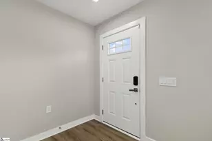 11 Hargrove Ct, Greenville, SC 29617 - Photo 5