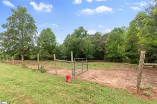 249 Cedar Hill Rd, Six Mile, SC 29682 - Photo 33
