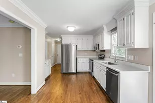 109 Deer Spring Ln, Simpsonville, SC 29680 - Photo 9