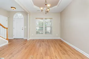 323 Majesty Ct, Greenville, SC 29615 - Photo 5