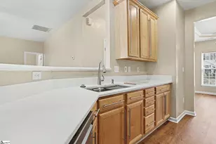 323 Majesty Ct, Greenville, SC 29615 - Photo 13