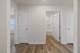 216 Pristine Dr, Greenwood, SC 29646 - Photo 3