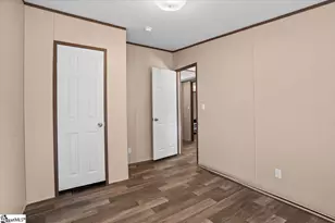 324 Cherokee Falls Rd, Blacksburg, SC 29702 - Photo 17