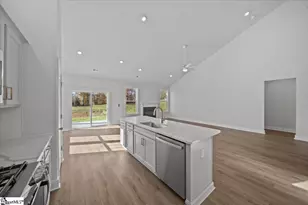 458 Amaryllis Ln, Woodruff, SC 29388 - Photo 9