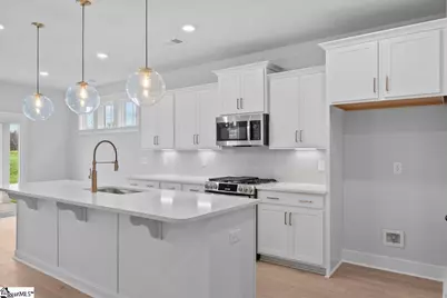 465 Amaryllis Lane, Woodruff, SC 29388 - Photo 5