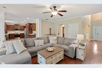 316 Scotts Bluff Drive, Simpsonville, SC 29681 - Photo 9