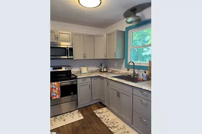 242 Redwood Drive, Easley, SC 29642 - Photo 9