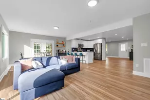 327 Pine Dr, Piedmont, SC 29673 - Photo 9