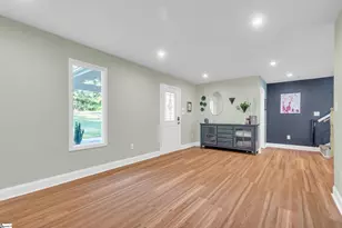 327 Pine Dr, Piedmont, SC 29673 - Photo 5