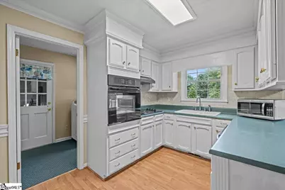 505 Cambridge Drive, Spartanburg, SC 29301 - Photo 7