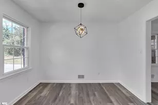 305 Weblin St, Spartanburg, SC 29306 - Photo 5