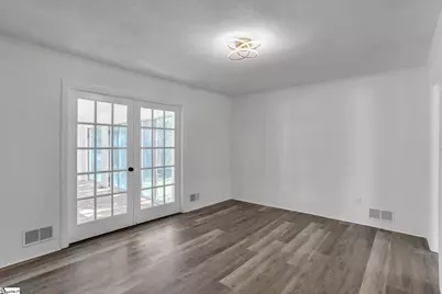 305 Weblin Street, Spartanburg, SC 29306 - Photo 15