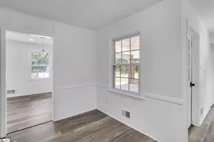 305 Weblin St, Spartanburg, SC 29306 - Photo 11