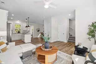 910 Alexander Rd, Taylors, SC 29687 - Photo 5