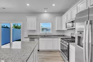 107 Randwick Ln, Greer, SC 29651 - Photo 7