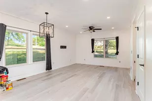 200 Baywood Hills Dr, Simpsonville, SC 29680 - Photo 3