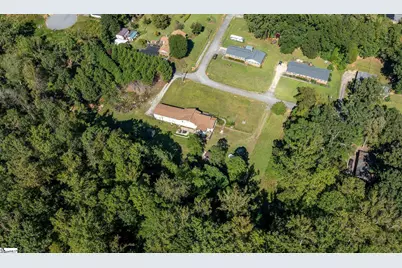 202 Mitchell Street, Laurens, SC 29360 - Photo 31