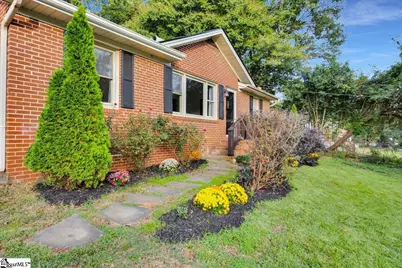 118 Oak Drive, Greenville, SC 29611 - Photo 1