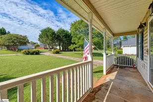 307 Sally Brooke Ln, Inman, SC 29349 - Photo 3