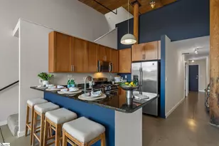 400 Mills Ave, Greenville, SC 29605 - Photo 9