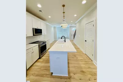 9 Hawthorne Lane #Unit 104, Greenville, SC 29605 - Photo 19