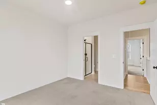 9 Hawthorne Ln, Greenville, SC 29605 - Photo 15