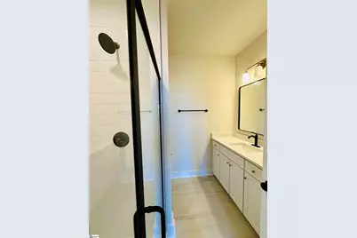 9 Hawthorne Lane #Unit 104, Greenville, SC 29605 - Photo 23