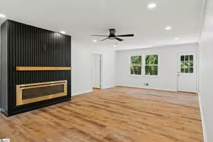 404 Mockingbird Ln, Spartanburg, SC 29307 - Photo 11