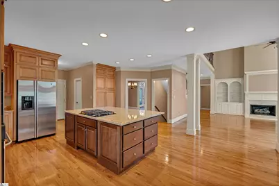 310 Hidden Creek Circle, Spartanburg, SC 29306 - Photo 9