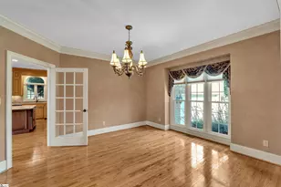 310 Hidden Creek Cir, Spartanburg, SC 29306 - Photo 17