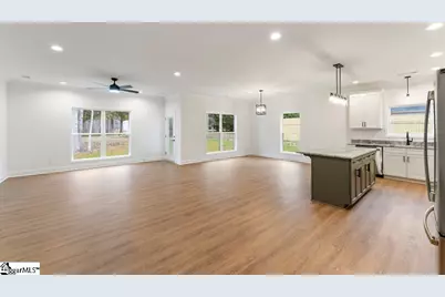 704 Sherwood Avenue, Honea Path, SC 29654 - Photo 5