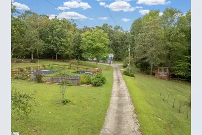 151 Hammond Drive, Taylors, SC 29687 - Photo 15