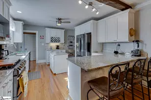 108 Courtland Dr, Greenville, SC 29617 - Photo 9