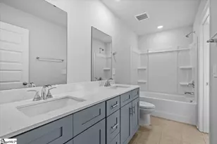 408 Blissful Ct, Taylors, SC 29687 - Photo 9