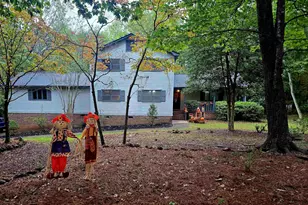 8 Overlook Ct, Greenville, SC 29609 - Photo 1