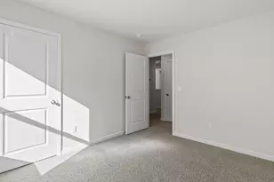 215 Pristine Dr, Greenwood, SC 29646 - Photo 19