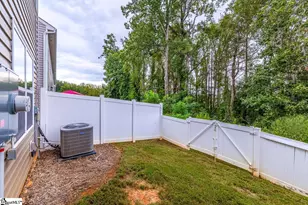 1422 Bella Grace Ct, Boiling Springs, SC 29316 - Photo 21