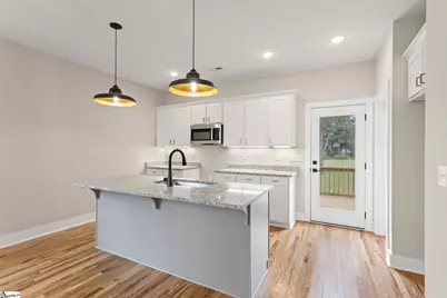 20 N Georgia Avenue, Greenville, SC 29611 - Photo 7