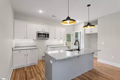 20 N Georgia Avenue, Greenville, SC 29611 - Photo 9