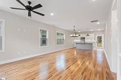 20 N Georgia Avenue, Greenville, SC 29611 - Photo 3