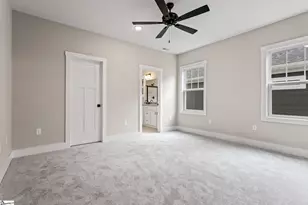 20 N Georgia Ave, Greenville, SC 29611 - Photo 15