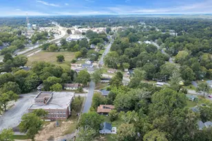 613 E Florida Ave, Clinton, SC 29325 - Photo 23