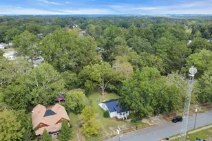 613 E Florida Ave, Clinton, SC 29325 - Photo 29