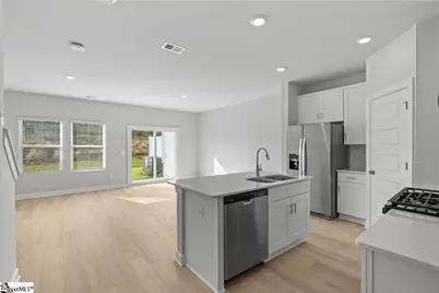 402 Blissful Court, Taylors, SC 29687 - Photo 3