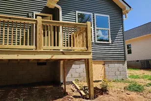 140 Broadus St, Greer, SC 29651 - Photo 13