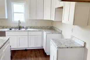 140 Broadus St, Greer, SC 29651 - Photo 7