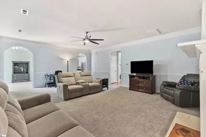 477 Waterford Point Drive, Boiling Springs, SC 29316 - Photo 9