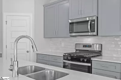 400 Blissful Court, Taylors, SC 29687 - Photo 5